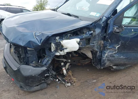 2021 Chevrolet Silverado 1500 4Wd Short Bed Lt Trail Boss from USA, damaged, VIN 1GCPYFED1MZ166308